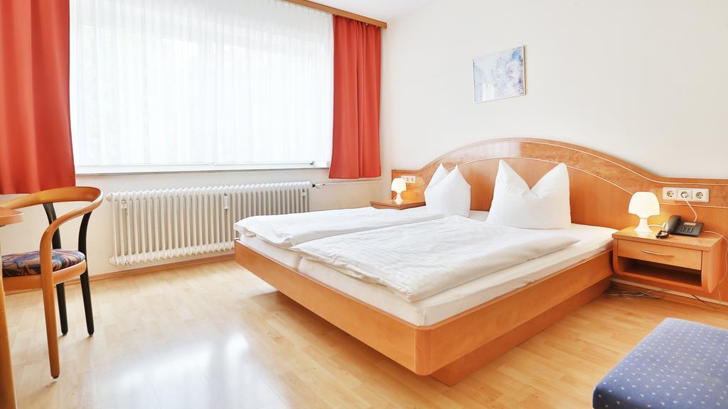 Hotel Europa Pforzheim Bagian luar foto